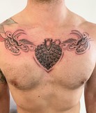 Herz-Granate Tattoo, blackwork Tattoo